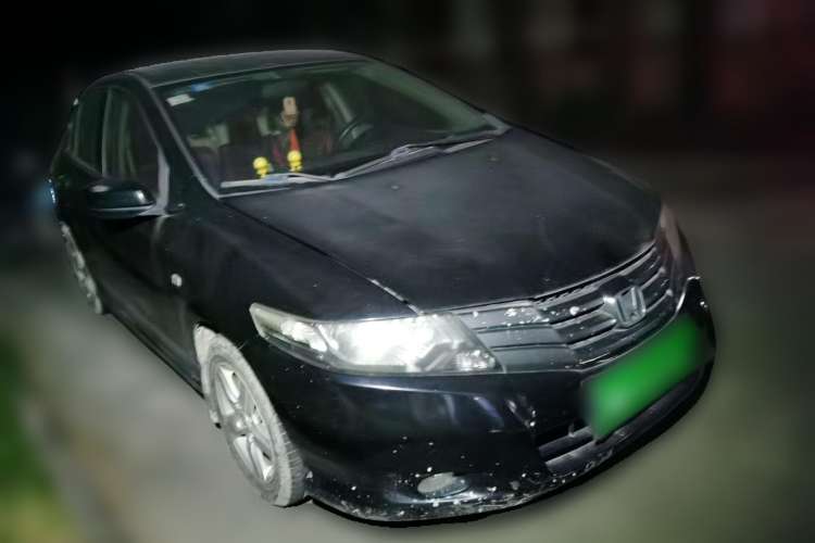 Used Honda City Classic 2008 1.5L manual Elite Edition Front Right 45 Deg