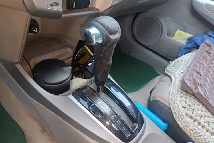 Used Honda City Classic 2008 1.5L Automatic Elite Edition Gear Lever