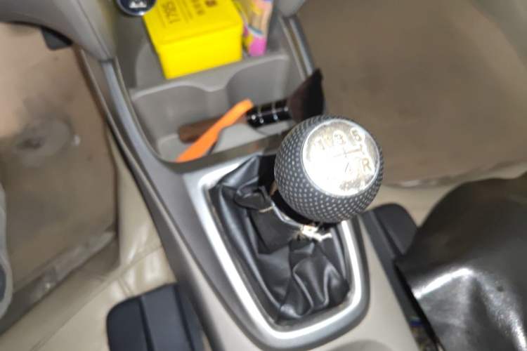 Used Honda City Classic 2008 1.5L manual Elite Edition Gear Lever