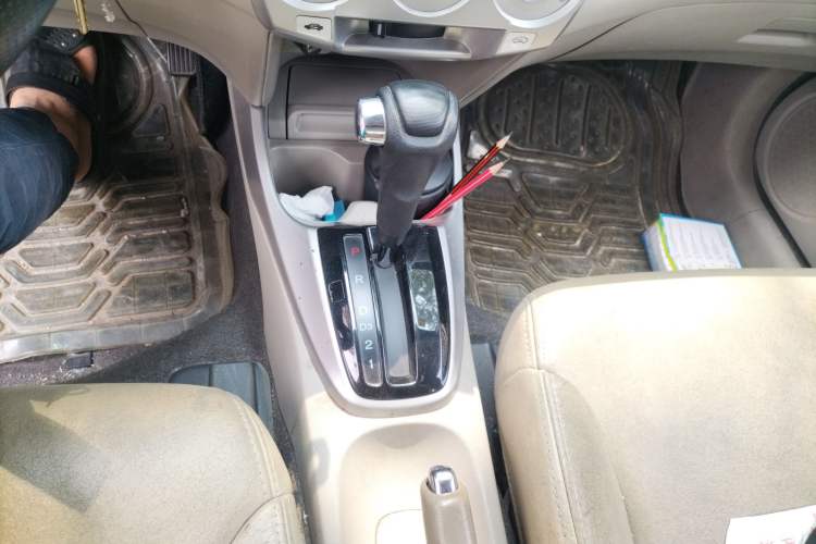 Used Honda City Classic 2008 1.5L Automatic Elite Edition Gear Lever
