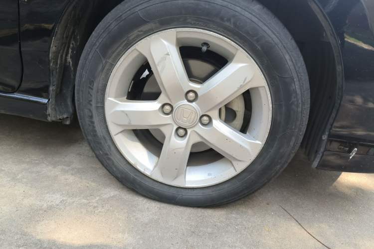 Used Honda City Classic 2008 1.5L Automatic Elite Edition Right Front Wheel Hub