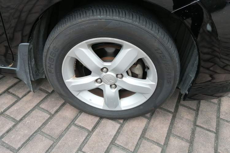 Used Honda City Classic 2008 1.5L Automatic Elite Edition Right Front Wheel Hub