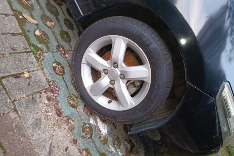 Used Honda City Classic 2008 1.5L Automatic Elite Edition Right Front Wheel Hub