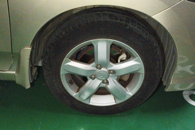 Used Honda City Classic 2008 1.5L Automatic Elite Edition Right Front Wheel Hub