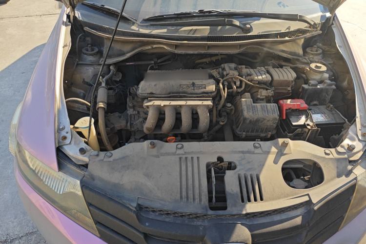 Used Honda City Classic 2008 1.5L manual comfort version Engine Bay Right