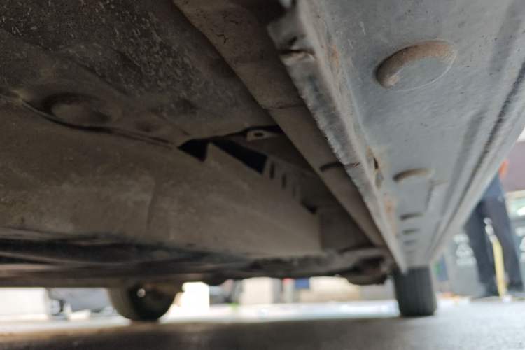 Used Honda City Classic 2008 1.5L manual comfort version Chassis Front Left