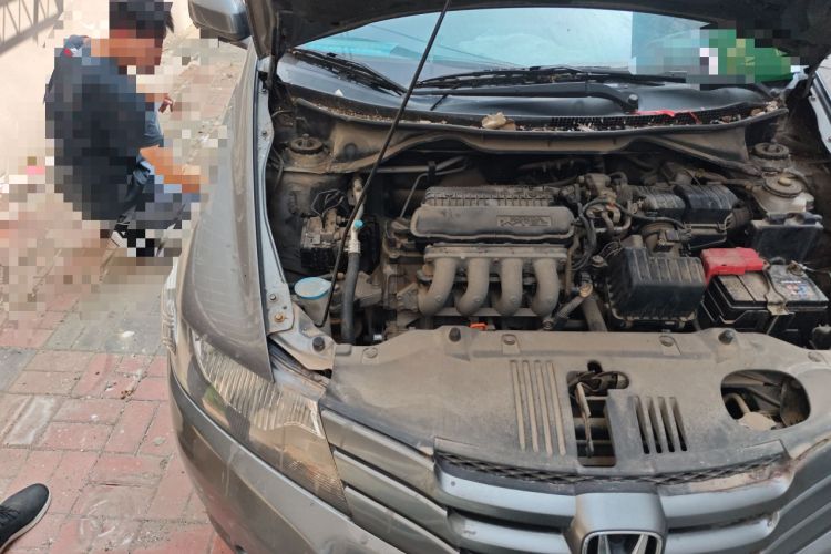 Used Honda City Classic 2008 1.5L manual comfort version Engine Bay Right