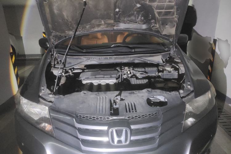 Used Honda City Classic 2008 1.5L Automatic Elite Edition Engine Bay