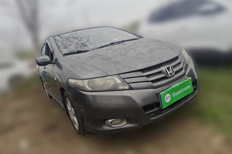 Used Honda City Classic 2008 1.5L manual Elite Edition Front Right 45 Deg