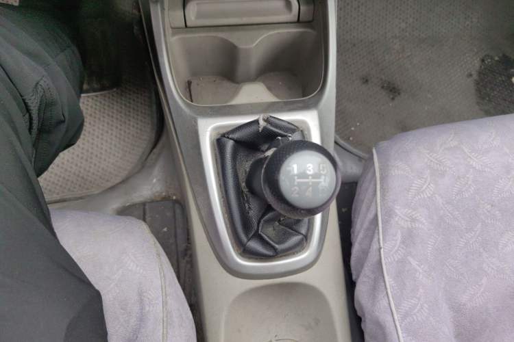 Used Honda City Classic 2008 1.5L manual Elite Edition Gear Lever