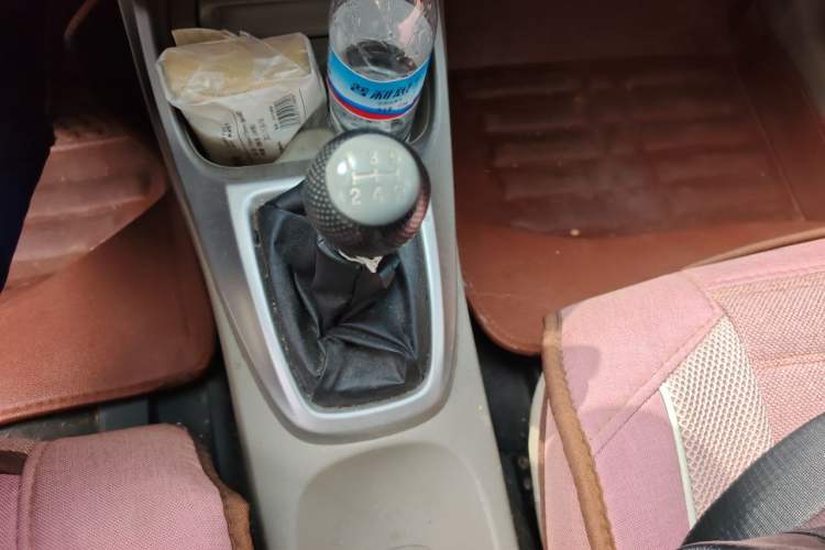 Used Honda City Classic 2008 1.5L manual Elite Edition Gear Lever