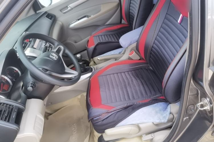 Used Honda City Classic 2008 1.5L manual comfort version Left Front Seat