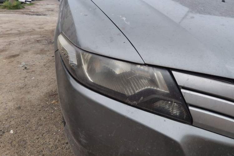 Used Honda City Classic 2008 1.5L manual Elite Edition Right Front Headlight