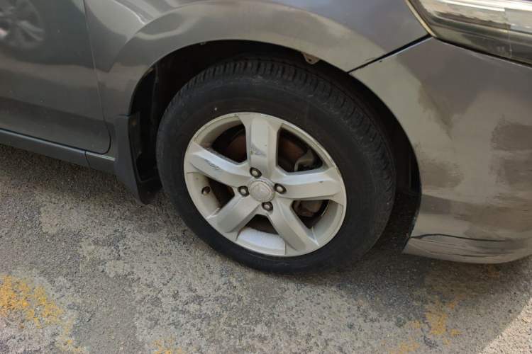 Used Honda City Classic 2008 1.5L manual Elite Edition Right Front Wheel Hub