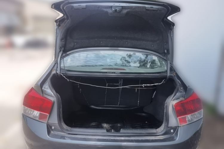 Used Honda City Classic 2008 1.5L manual comfort version Trunk
