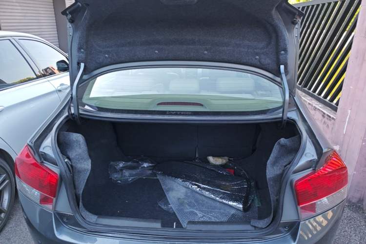Used Honda City Classic 2008 1.5L Automatic Elite Edition Trunk