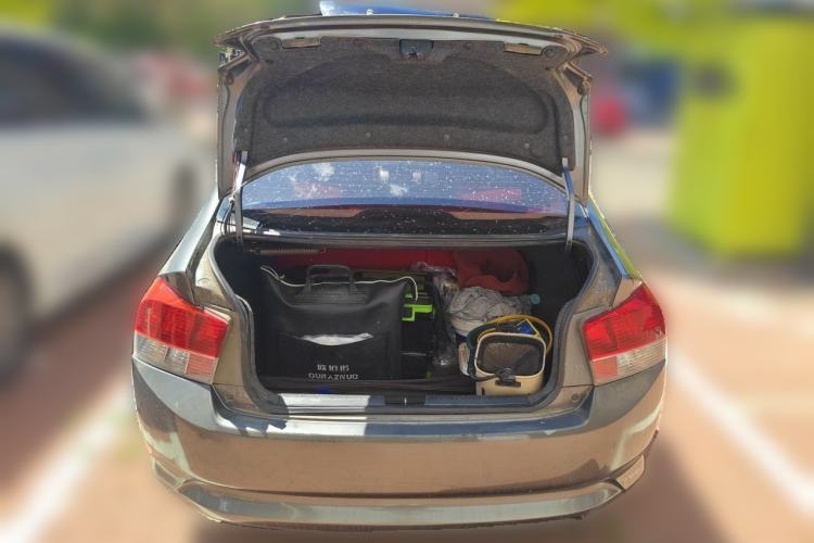 Used Honda City Classic 2008 1.5L manual Elite Edition Trunk