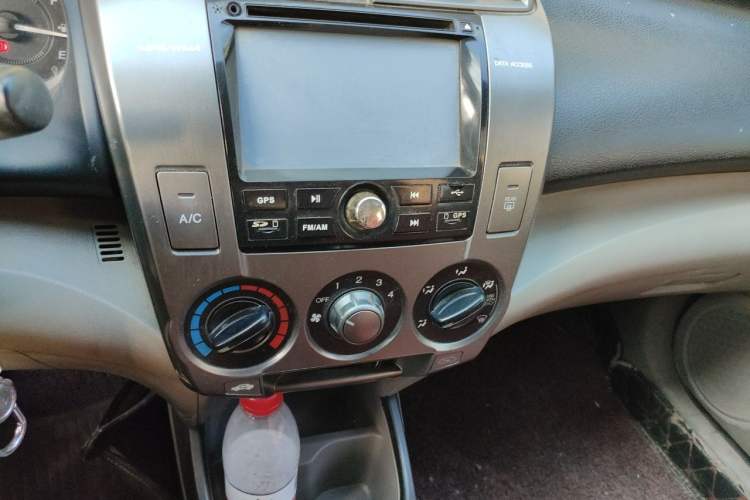 Used Honda City Classic 2008 1.5L manual comfort version Audio And AC Panel