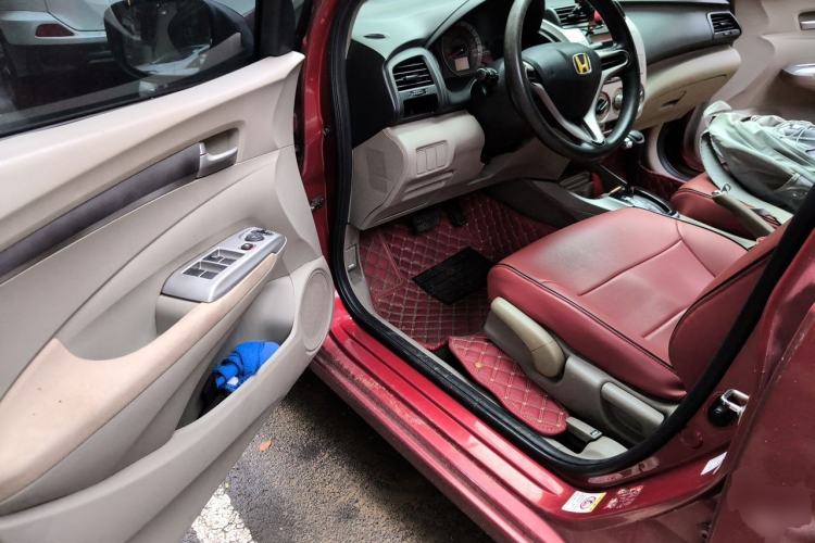 Used Honda City Classic 2008 1.5L Automatic Elite Edition Driver Seat