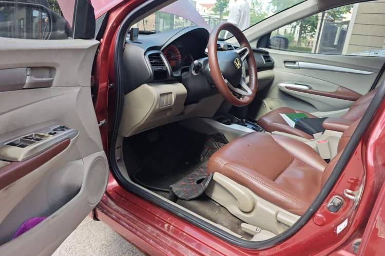 Used Honda City Classic 2008 1.5L Automatic Elite Edition Driver Seat
