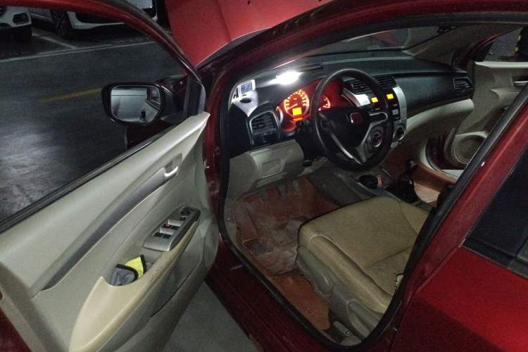 Used Honda City Classic 2008 1.5L manual Elite Edition Driver Seat