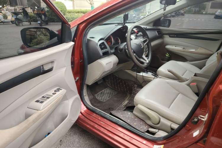 Used Honda City Classic 2008 1.8L automatic comfort version Driver Seat