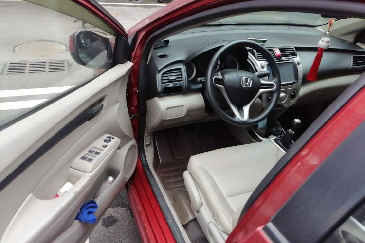 Used Honda City Classic 2008 1.5L manual comfort version Driver Seat