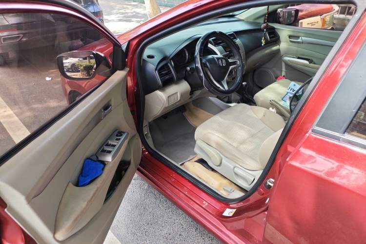 Used Honda City Classic 2008 1.5L manual Elite Edition Driver Seat