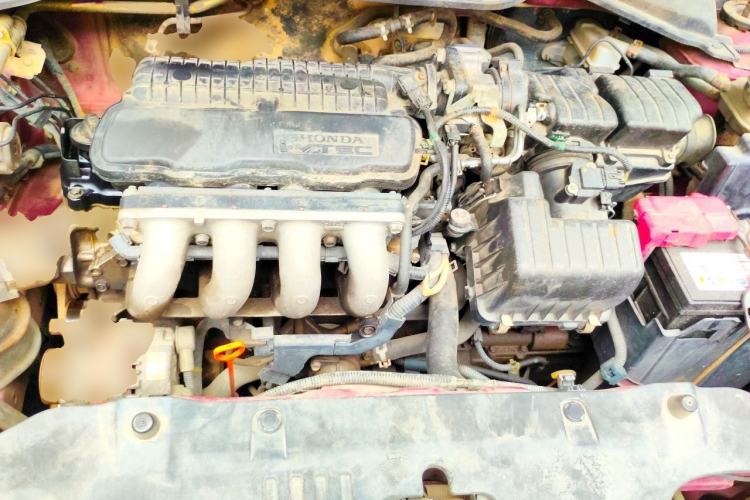 Used Honda City Classic 2008 1.5L Automatic Elite Edition Engine Bay
