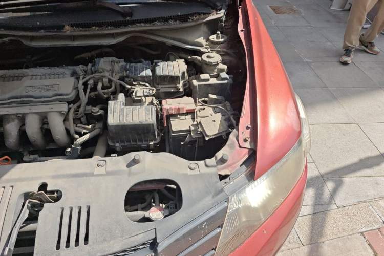 Used Honda City Classic 2008 1.5L Automatic Elite Edition Engine Bay Left