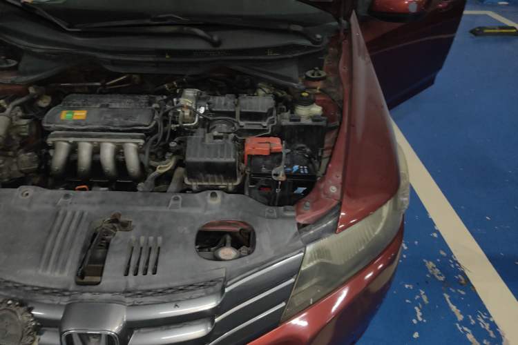 Used Honda City Classic 2008 1.5L Automatic Elite Edition Engine Bay Left