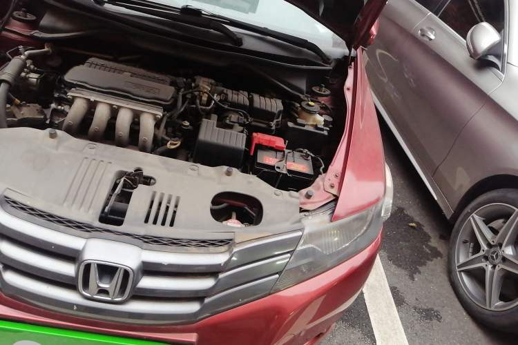 Used Honda City Classic 2008 1.5L manual comfort version Engine Bay Left