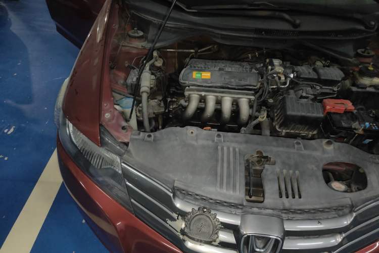 Used Honda City Classic 2008 1.5L Automatic Elite Edition Engine Bay Right
