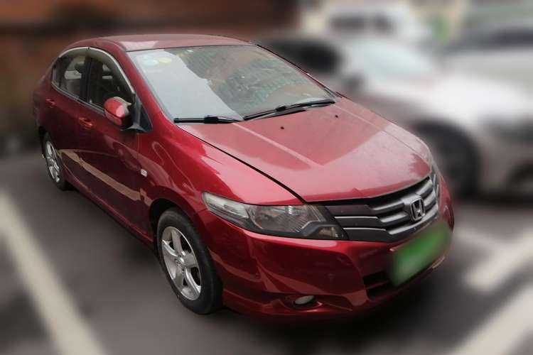 Used Honda City Classic 2008 1.5L manual comfort version Front Right 45 Deg