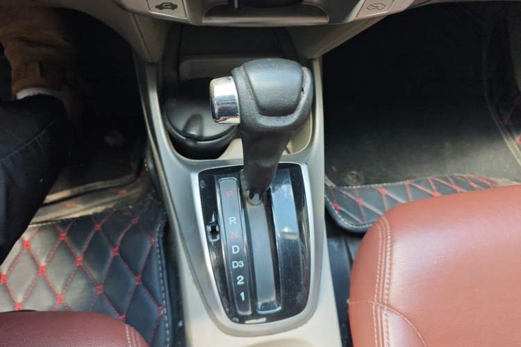 Used Honda City Classic 2008 1.5L Automatic Elite Edition Gear Lever