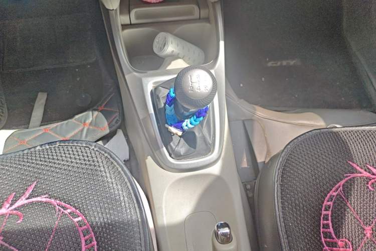 Used Honda City Classic 2008 1.5L manual Elite Edition Gear Lever