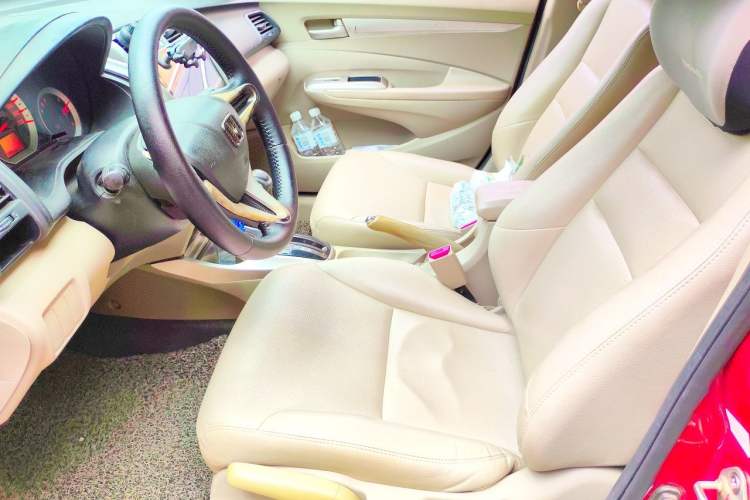 Used Honda City Classic 2008 1.5L Automatic Elite Edition Left Front Seat