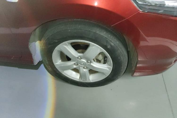 Used Honda City Classic 2008 1.5L manual Elite Edition Right Front Wheel Hub