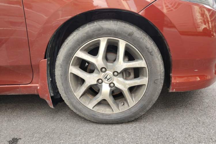 Used Honda City Classic 2008 1.8L automatic comfort version Right Front Wheel Hub