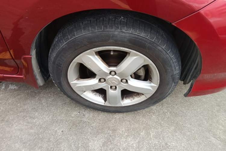 Used Honda City Classic 2008 1.5L Automatic Elite Edition Right Front Wheel Hub