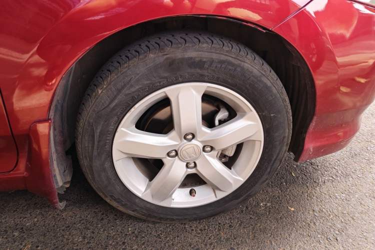 Used Honda City Classic 2008 1.5L manual Elite Edition Right Front Wheel Hub