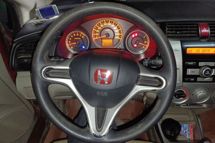 Used Honda City Classic 2008 1.5L manual Elite Edition Steering Wheel