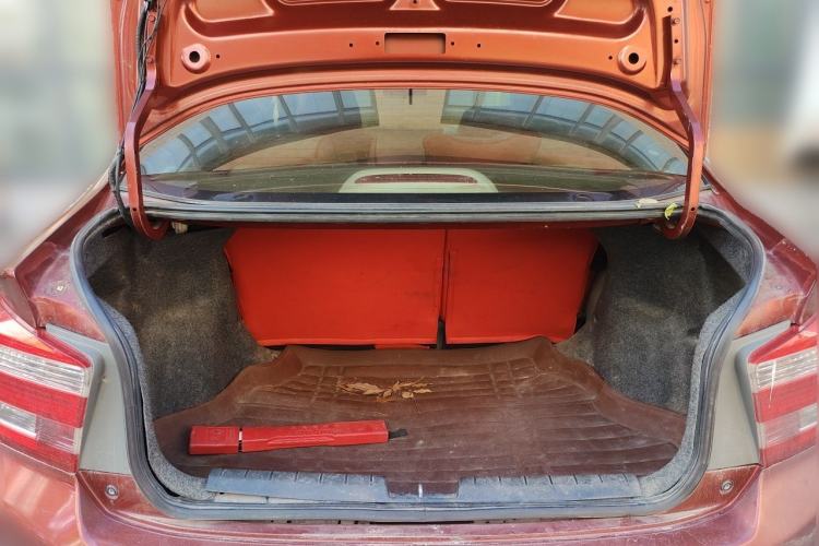 Used Honda City Classic 2008 1.5L manual comfort version Trunk