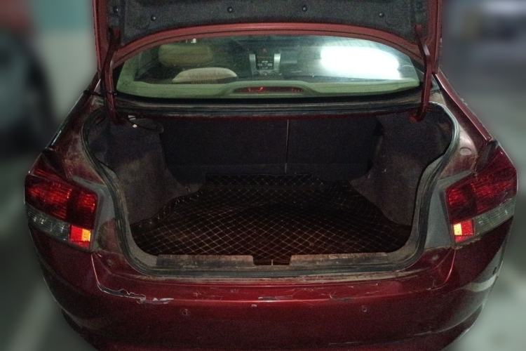 Used Honda City Classic 2008 1.5L manual Elite Edition Trunk