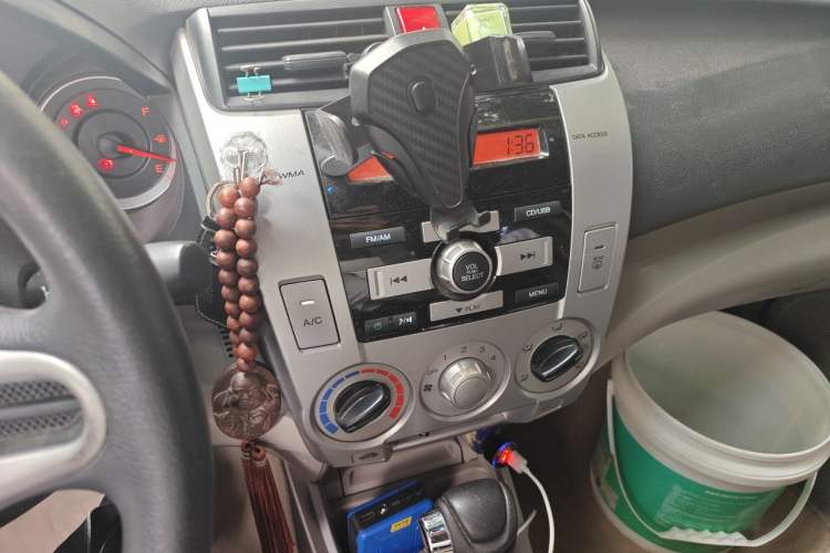 Used Honda City Classic 2008 1.5L Automatic Elite Edition Audio And AC Panel