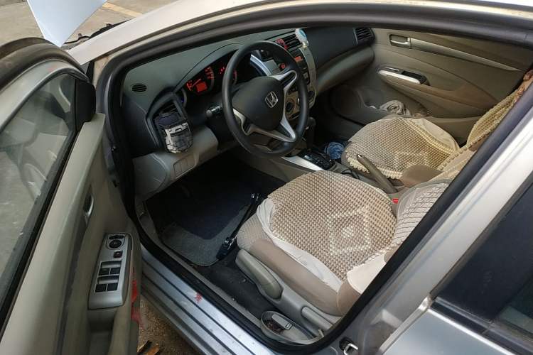 Used Honda City Classic 2008 1.5L Automatic Elite Edition Driver Seat