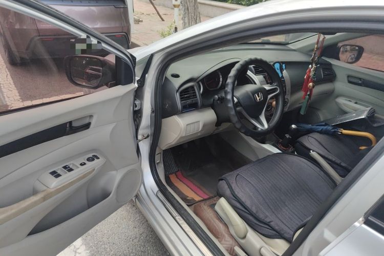 Used Honda City Classic 2008 1.5L manual comfort version Driver Seat