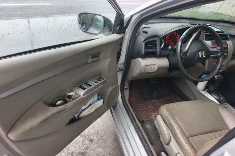 Used Honda City Classic 2008 1.8L Automatic Luxury Edition Driver Seat