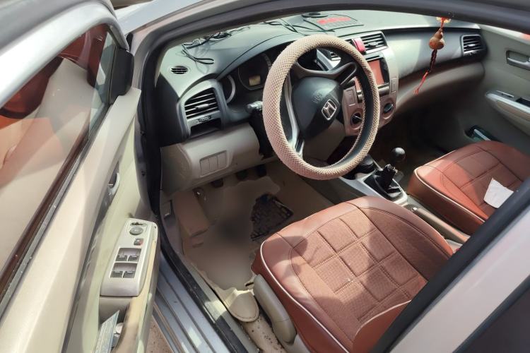 Used Honda City Classic 2008 1.5L manual Elite Edition Driver Seat