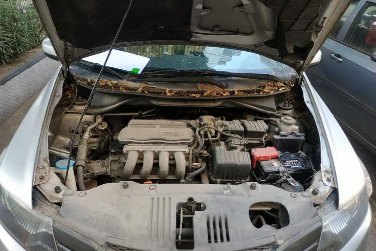 Used Honda City Classic 2008 1.5L Automatic Elite Edition Engine Bay